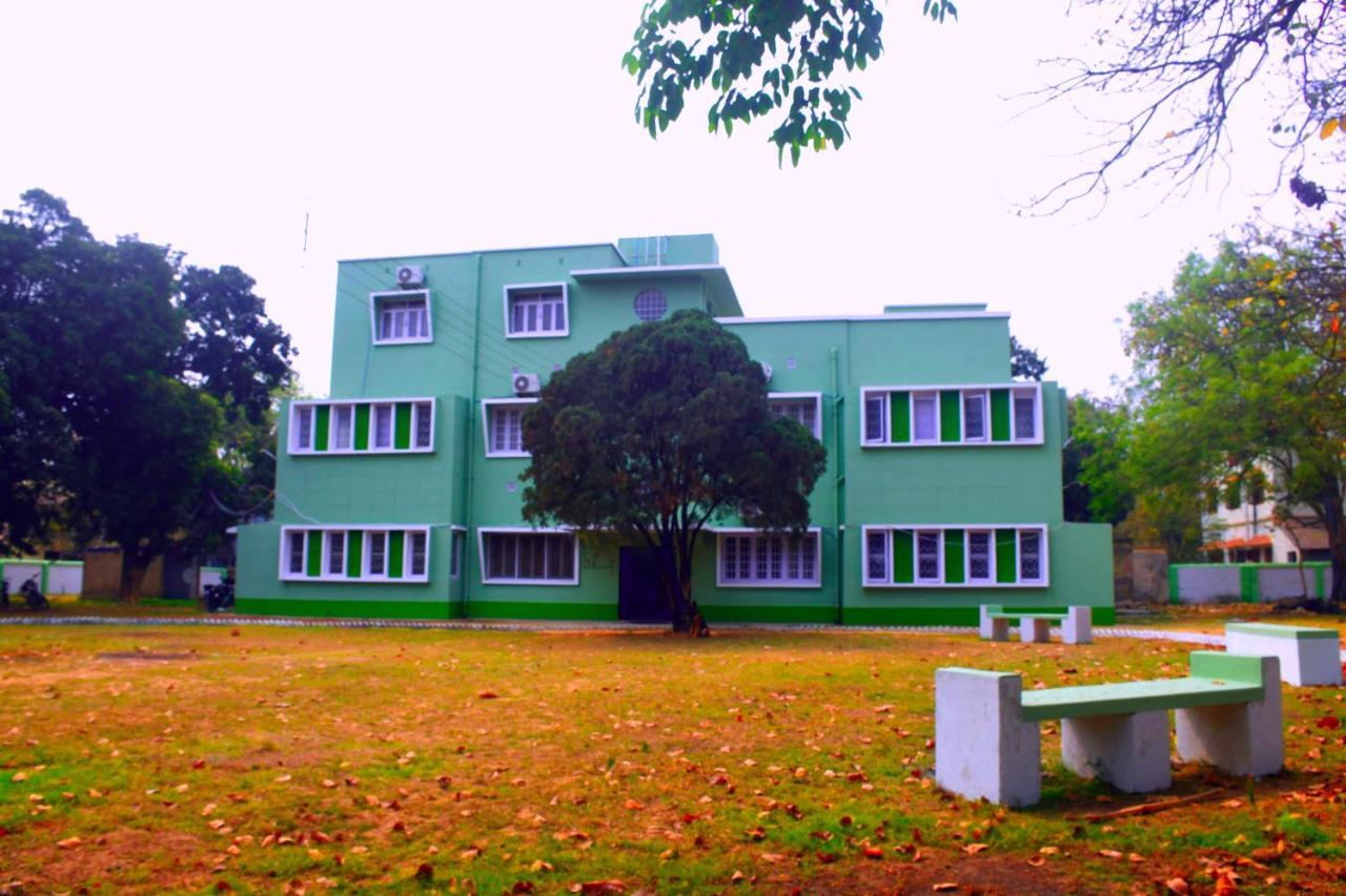Jhargram Eshani Hotels And Guest House Eksteriør billede