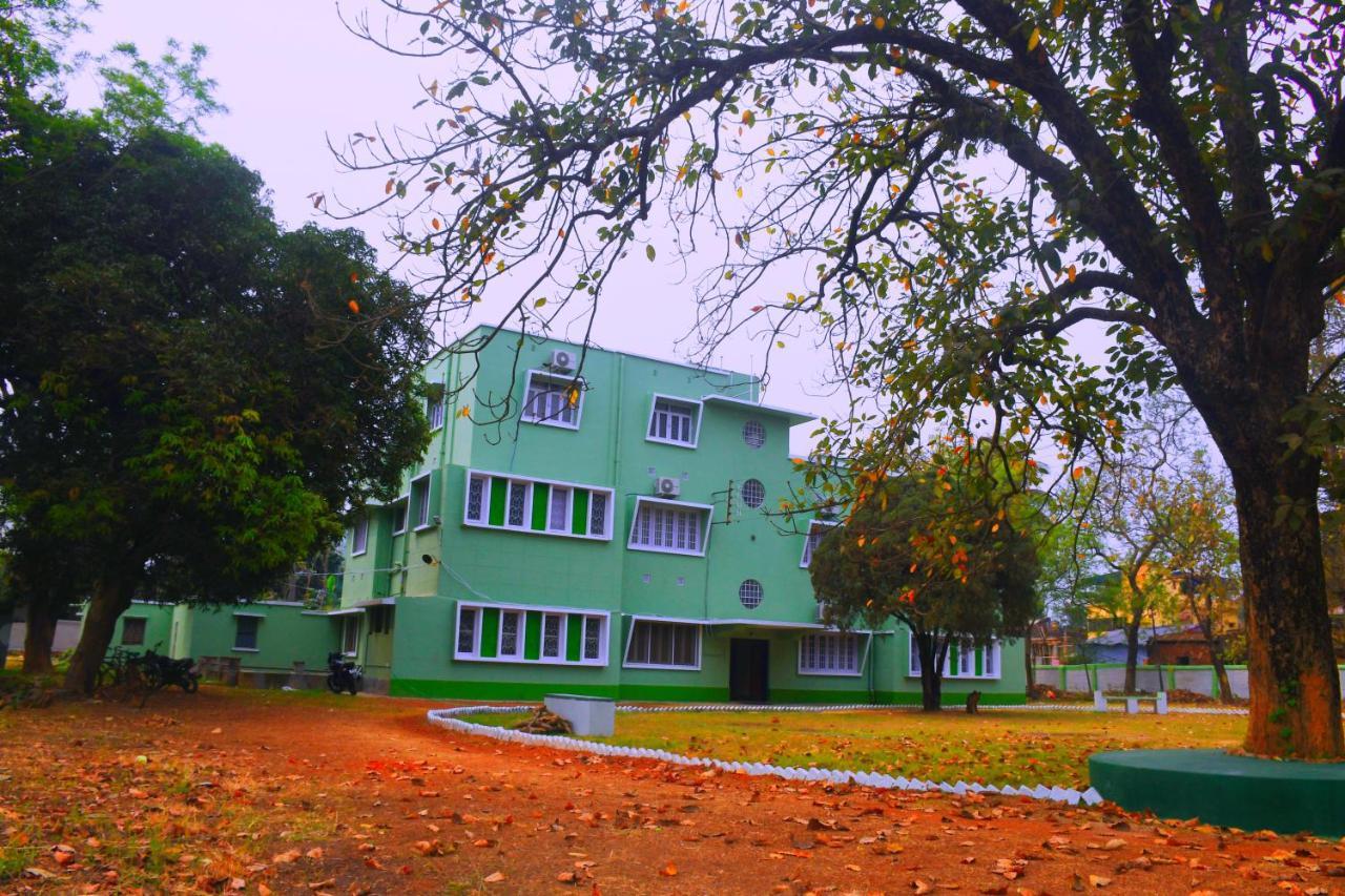 Jhargram Eshani Hotels And Guest House Eksteriør billede